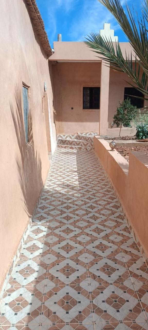 Auberge Restaurant Tissili " Oasis De Fint" Exteriér fotografie